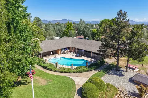 852 Mountain Shadows Blvd, Redding, CA 96003 photo 52