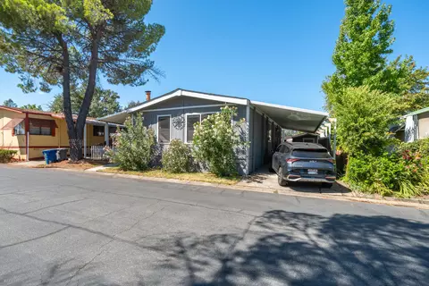 852 Mountain Shadows Blvd, Redding, CA 96003 photo 3