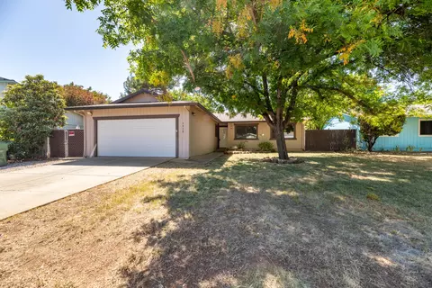 Exterior - 3838 Pegasus St, Redding, CA 96002 photo 2 of 8