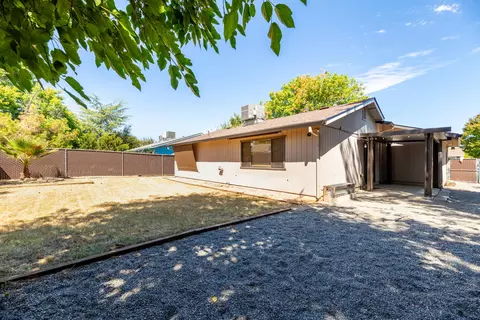 Exterior - 3838 Pegasus St, Redding, CA 96002 photo 8 of 8