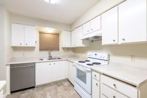 Kitchen - 3838 Pegasus St, Redding, CA 96002 photo 2 of 2