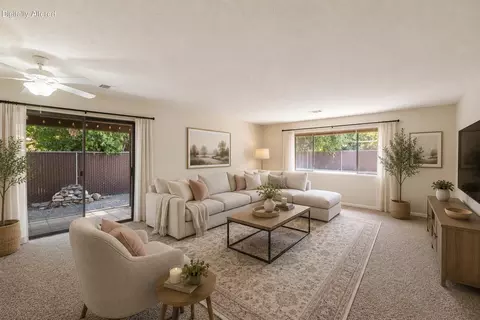 Living - 3838 Pegasus St, Redding, CA 96002 photo 1 of 5