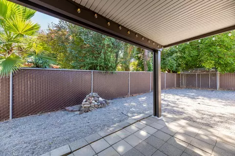 Exterior - 3838 Pegasus St, Redding, CA 96002 photo 4 of 8