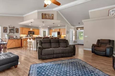 Other - 2094 Button Pl, Redding, CA 96002 photo 1 of 10