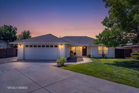 1465 Crosspoint Way, Red Bluff, CA 96080