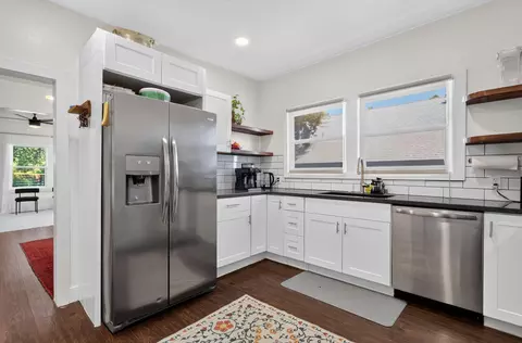 Kitchen - 2145 Placer St, Redding, CA 96001 photo 1 of 7