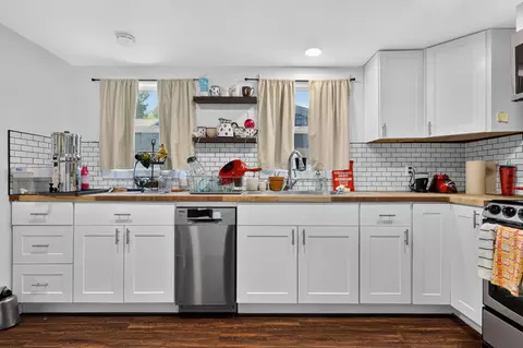 Kitchen - 2145 Placer St, Redding, CA 96001 photo 7 of 7
