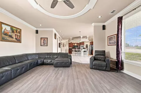 Living - 7605 Churn Creek Rd, Redding, CA 96002 photo 5 of 6
