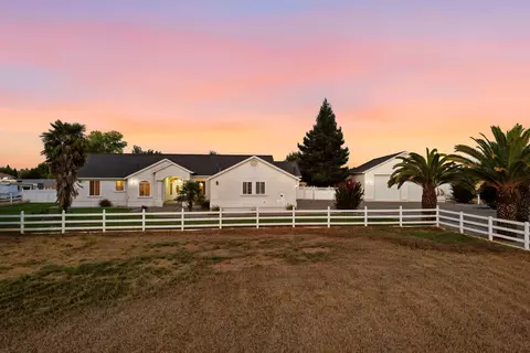 Exterior - 7605 Churn Creek Rd, Redding, CA 96002 photo 13 of 15