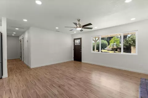 Living - 2919 Blueview St, Redding, CA 96002 photo 1 of 5