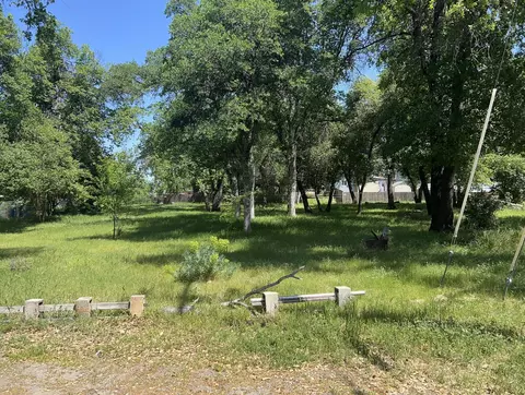 625 Mary St, Redding, CA 96001