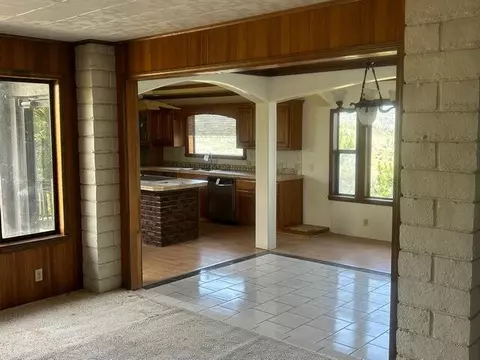 Living - 14305 Wintu Way, Redding, CA 96003 photo 3 of 6