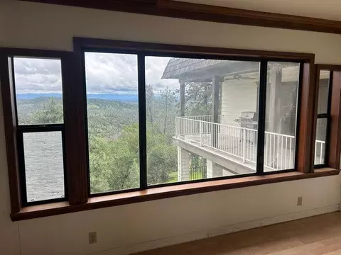 Living - 14305 Wintu Way, Redding, CA 96003 photo 1 of 6
