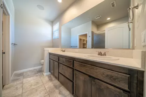 Entry Way - 6347 Oxbow St, Redding, CA 96001 photo 1 of 1
