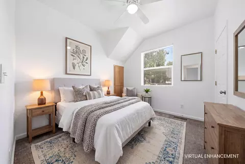 Bedroom - 1020 Washington St, Red Bluff, CA 96080 photo 2 of 3