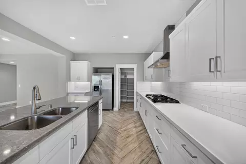Kitchen - 6514 Bandito Dr, Redding, CA 96001 photo 3 of 3