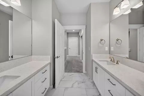 Entry Way - 6514 Bandito Dr, Redding, CA 96001 photo 5 of 5