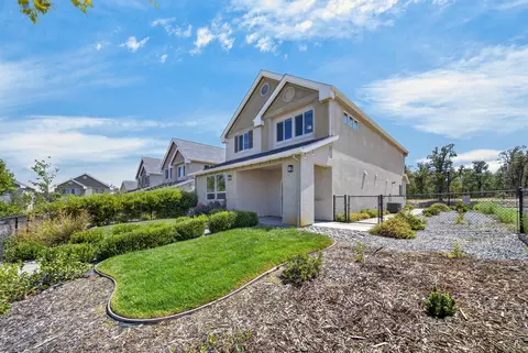 Exterior - 6514 Bandito Dr, Redding, CA 96001 photo 3 of 4