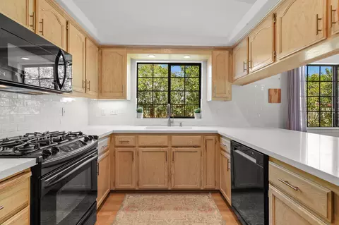 Kitchen - 11541 Amir Ct, Redding, CA 96003 photo 1 of 1
