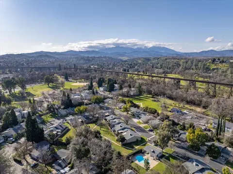 1833 Del Mar Ave, Redding, CA 96003 photo 40