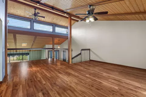 Living - 3041 Panorama Dr, Redding, CA 96003 photo 6 of 12