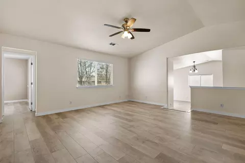 Living - 105 Kimick Way, Red Bluff, CA 96080 photo 2 of 3