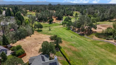 6173 Brassie Way, Redding, CA 96003 photo 7