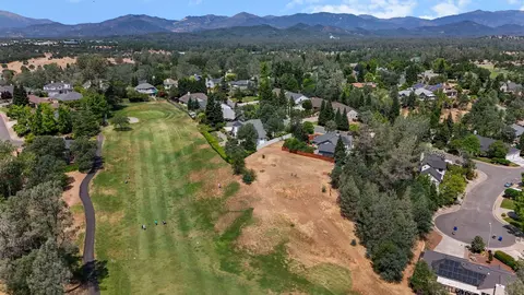 6173 Brassie Way, Redding, CA 96003 photo 8
