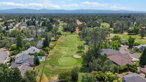 6173 Brassie Way, Redding, CA 96003 photo 11
