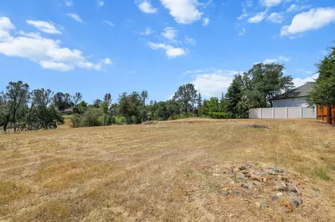 6173 Brassie Way, Redding, CA 96003 photo 23
