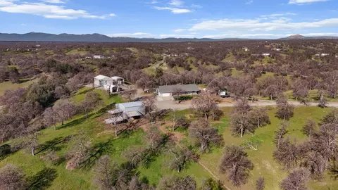 15857 Bolo Ct, Red Bluff, CA 96080