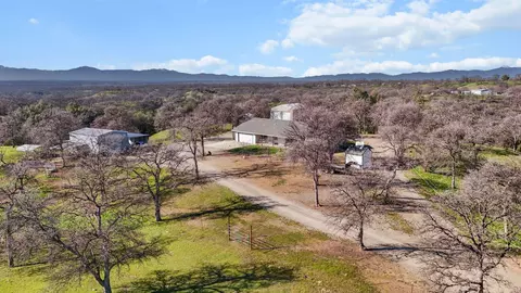 View/Area - 15857 Bolo Ct, Red Bluff, CA 96080 photo 5 of 9