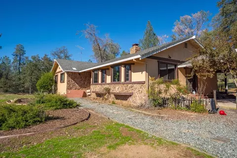 13160 Bear Mountain Rd, Redding, CA 96003 photo 4