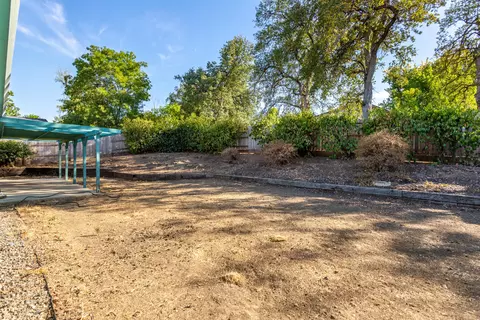 1756 Mary Lake Dr, Redding, CA 96001 photo 25