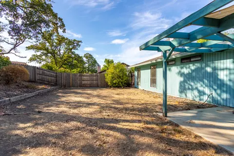 1756 Mary Lake Dr, Redding, CA 96001 photo 23
