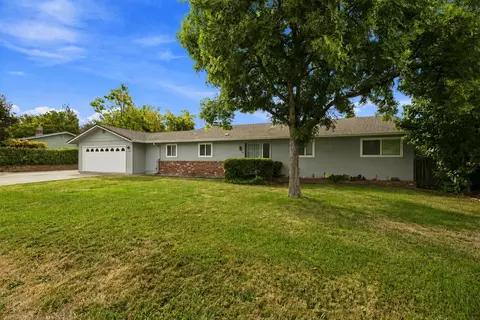 Exterior - 1349 Carter Way, Redding, CA 96002 photo 9 of 9
