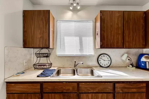 Kitchen - 1114 Orange Ave, Redding, CA 96001 photo 3 of 6