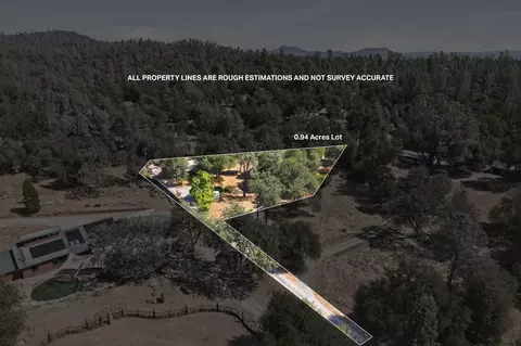 View/Area - 11961 Cedar Tree Ln, Redding, CA 96003 photo 2 of 2