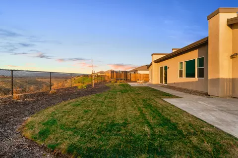Exterior - 4768 Lower Springs Rd, Redding, CA 96001 photo 4 of 11