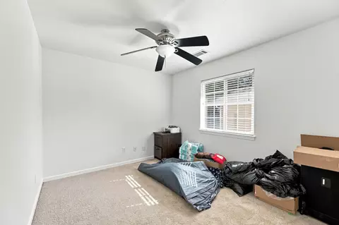 Bedroom - 18602 Old Oasis Rd, Redding, CA 96003 photo 4 of 6