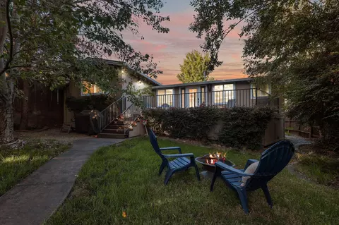 Exterior - 1545 Olive Ave, Redding, CA 96001 photo 14 of 29