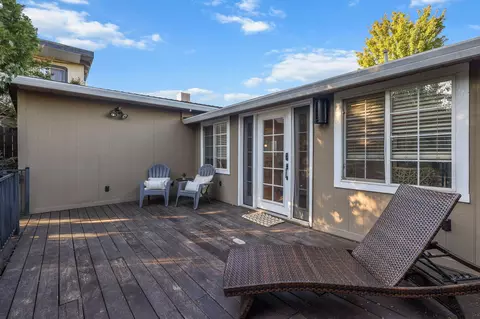Exterior - 1545 Olive Ave, Redding, CA 96001 photo 11 of 29