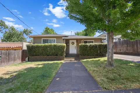 Exterior - 1545 Olive Ave, Redding, CA 96001 photo 25 of 29