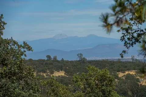 View/Area - 16230 Skyline Dr, Red Bluff, CA 96080 photo 3 of 9