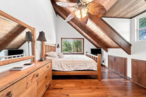 Bedroom - 13606 Jeep Trl, Redding, CA 96003 photo 1 of 5