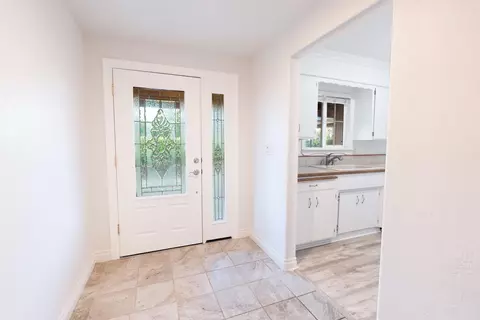 Entry Way - 13990 S Fork Rd, Igo, CA 96047 photo 2 of 3