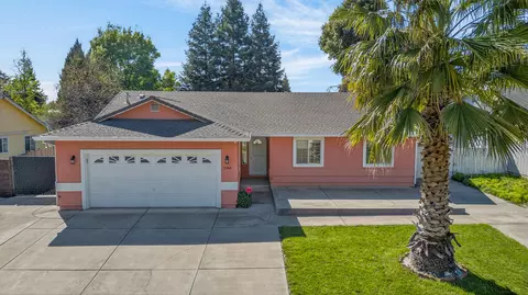 Exterior - 3360 Lawrence Rd, Redding, CA 96002 photo 2 of 9
