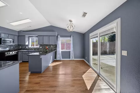 Other - 3360 Lawrence Rd, Redding, CA 96002 photo 3 of 10