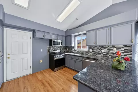 Kitchen - 3360 Lawrence Rd, Redding, CA 96002 photo 2 of 2