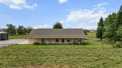 19955 Bowman Rd, Cottonwood, CA 96022
